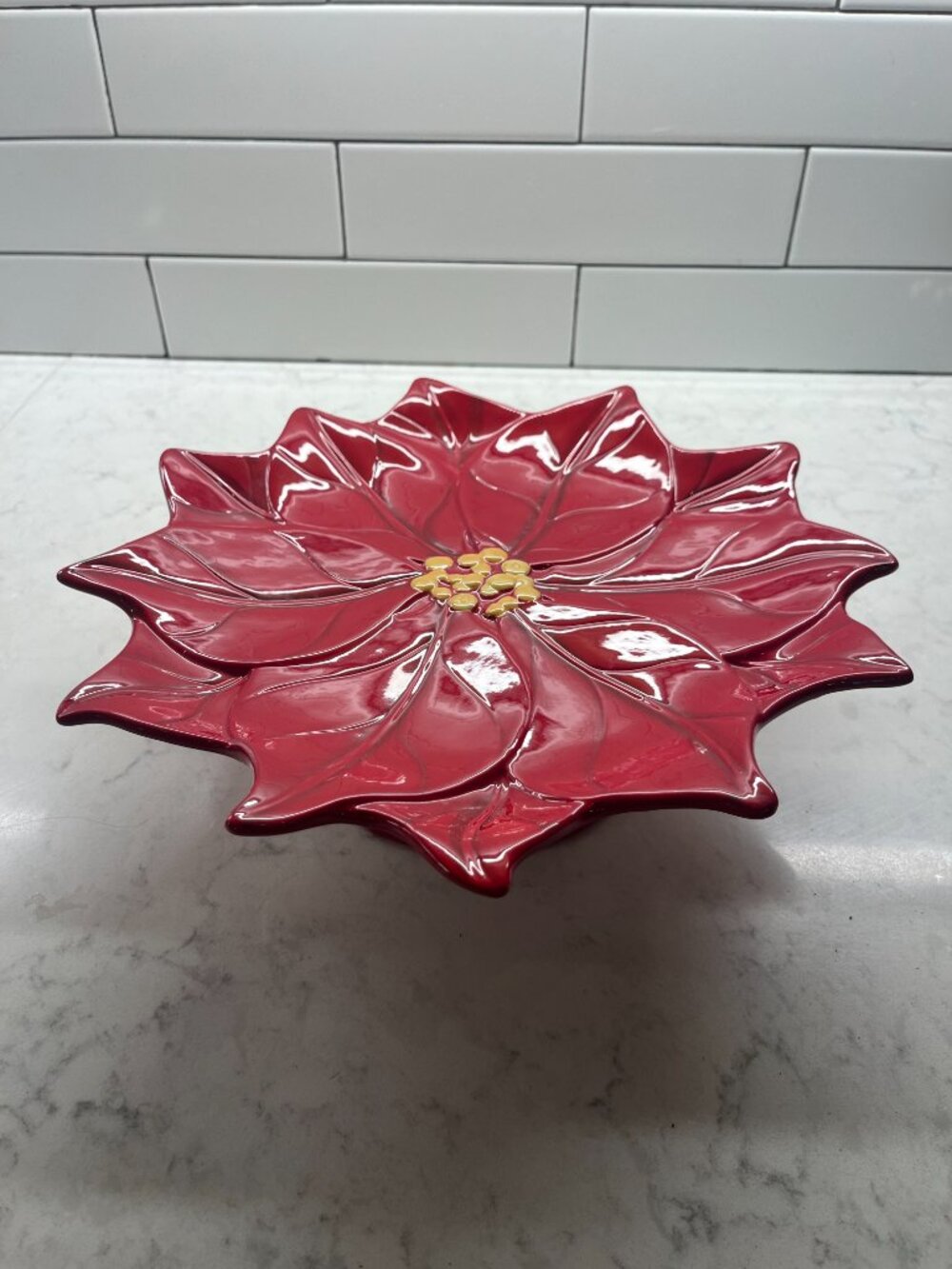 Princess House Red Poinsettia Pedestal Plate